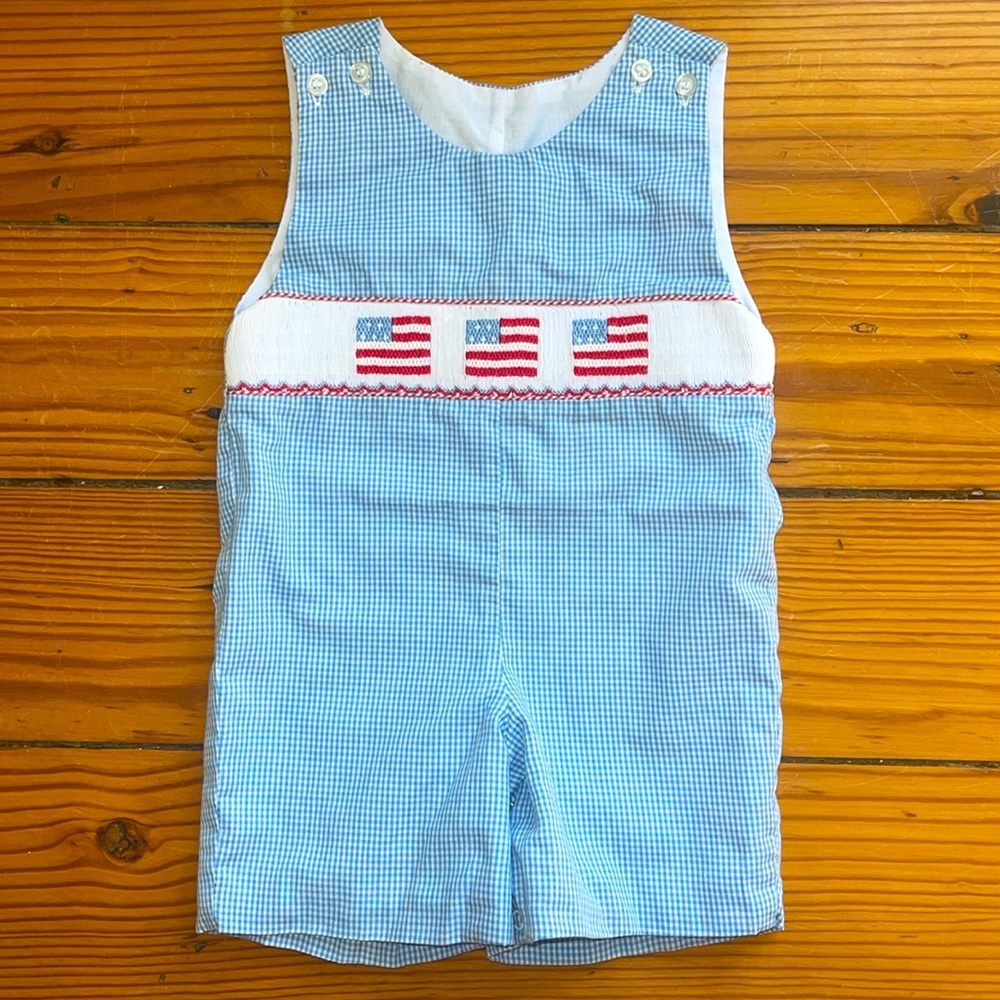 Krewe Boys smocked holiday American flag john john size 12M